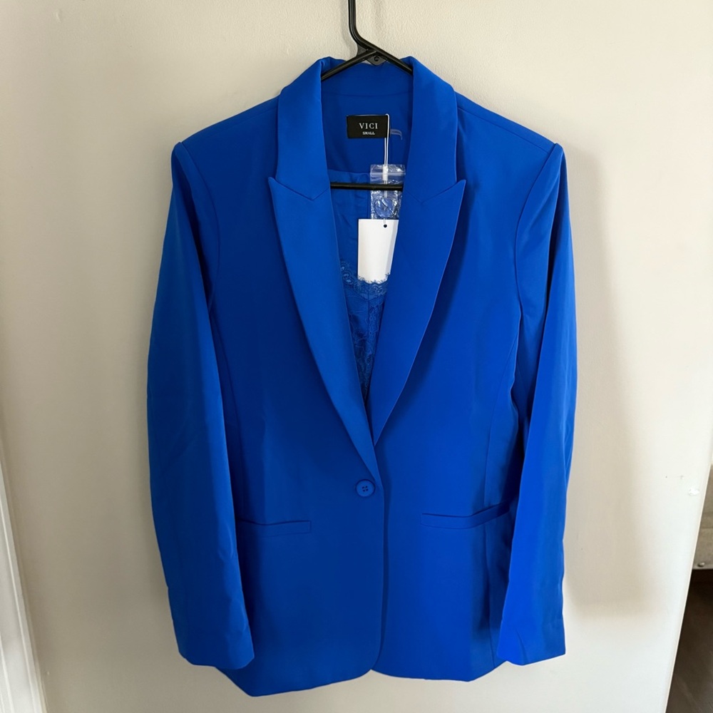 NWT VICI Blazer and Lace Bodysuit Set